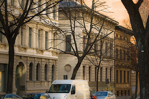 Möckernstraße mit schönen Altbauten (Foto: Bea Nothnagel)