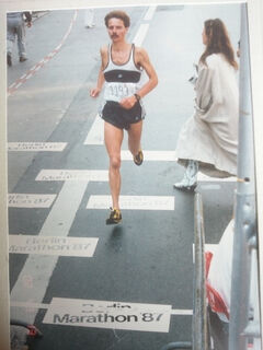 Zieleinlauf Berlin Marathon 1987