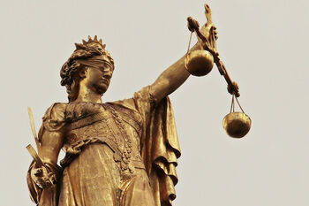Justitia (Foto: S. Hermann & F. Richter / Pixabay)